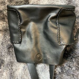 Black bucket purse